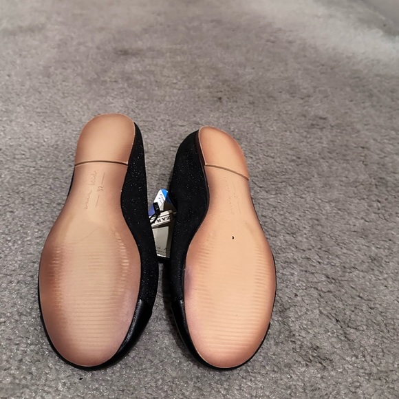 Zara Girls Black Leather Flats NWT! - Picture 3 of 3
